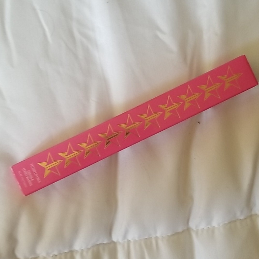 Jeffree star lip liner